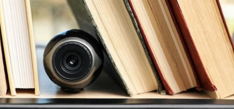 Comment détecter des caméras espions ou micros dans un appartement ? | Visiopole Investigations